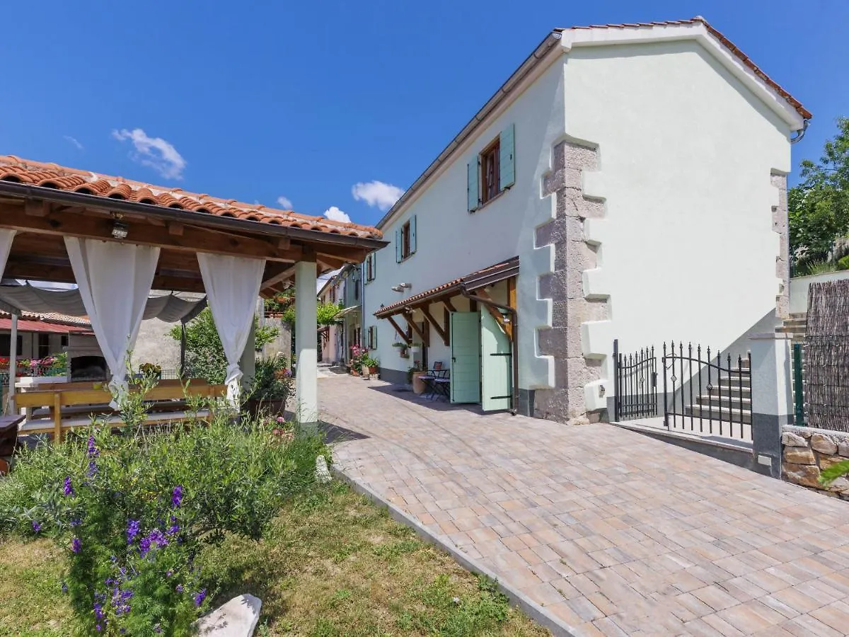 Holiday Home Villa Nicolara By Interhome Buzet